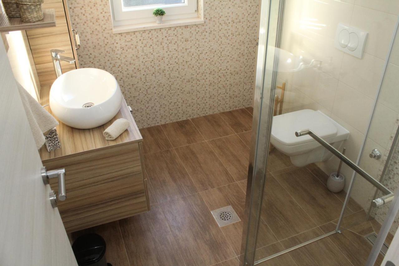 Apartman Antea Biograd Na Moru Bagian luar foto