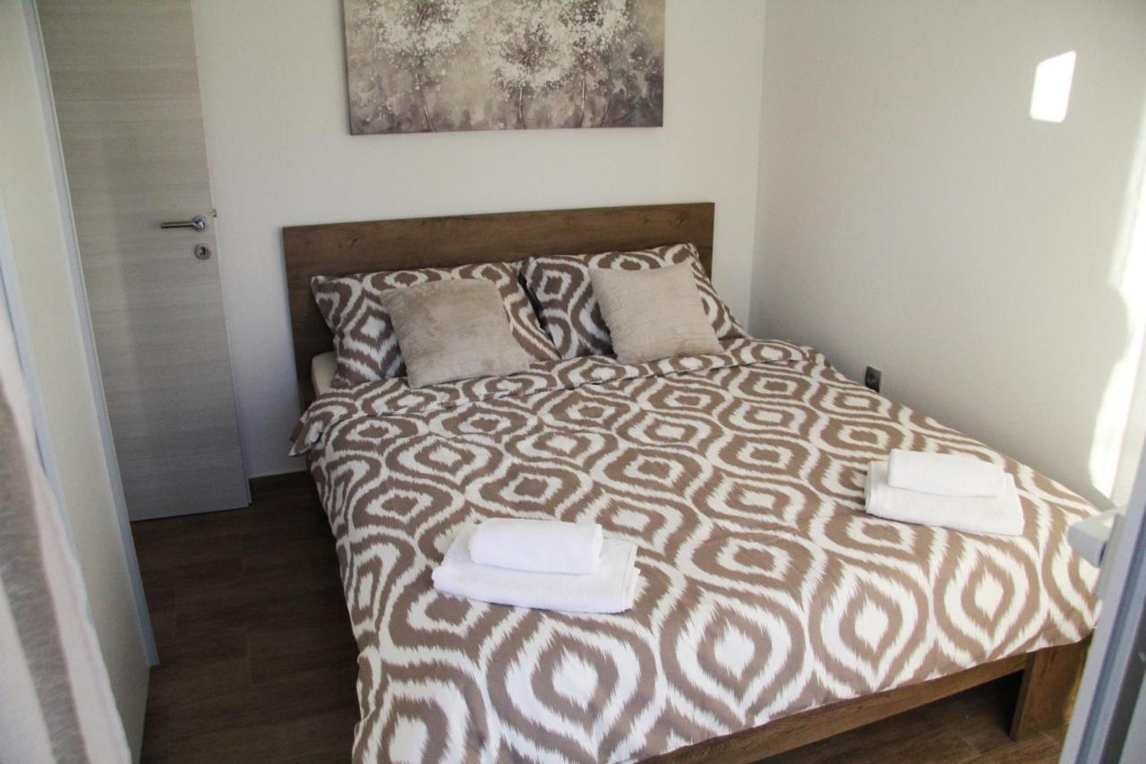 Apartman Antea Biograd Na Moru Bagian luar foto